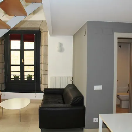 Cinc Balcons خيرونا